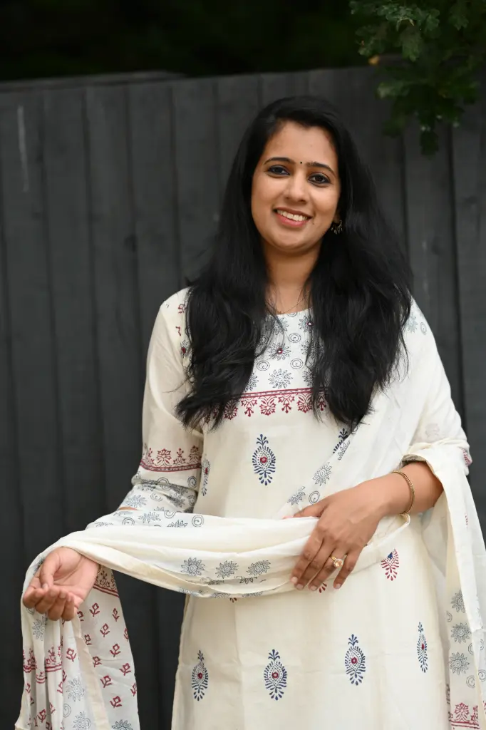 QS091-White Block Print Straight Cut Salwar Set