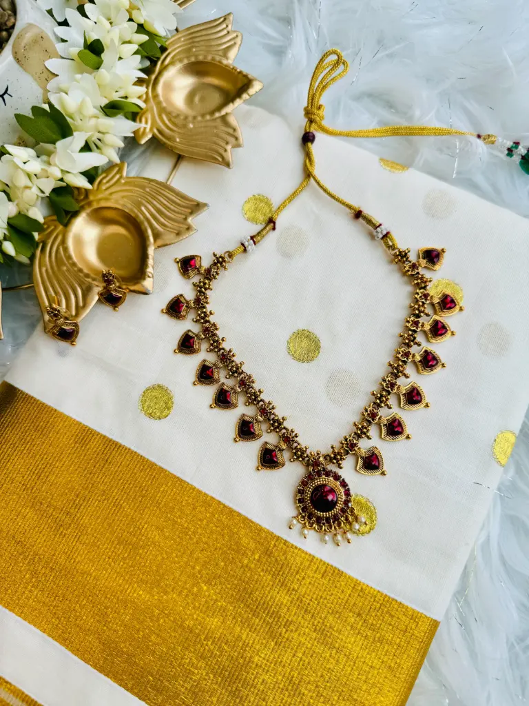QJ006-Palakka Necklace Red