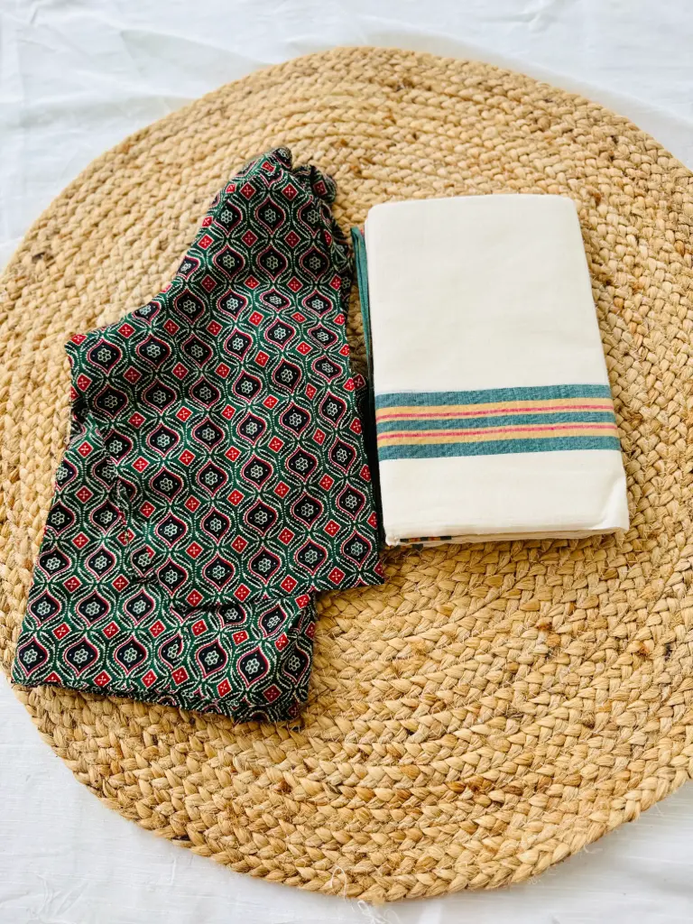 SM015 -  Mulloth Kerala Set Munde With Cotton Printed Blouse
