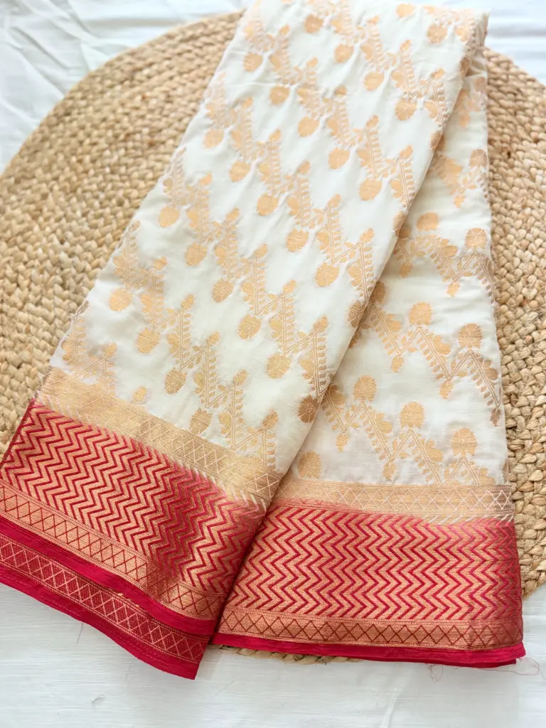 SS052- Georgette Contrast Border Saree 